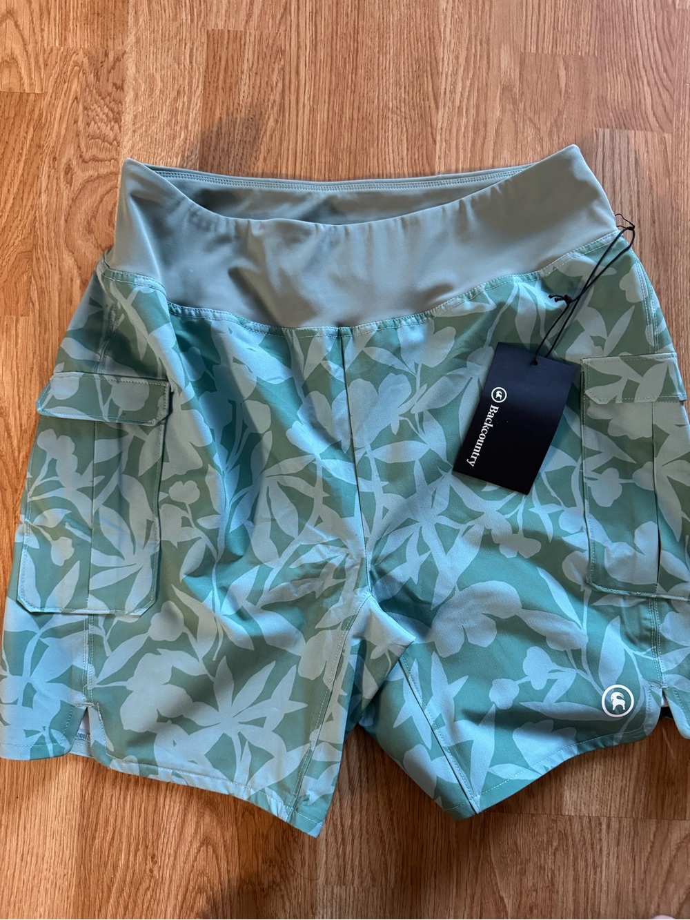 Backcountry NBD 7in MTB Short - Women's in Aspen Green Print size M